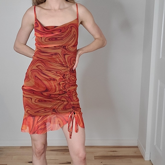 Prettylittlething thin strap mini dress - Picture 7 of 16